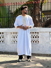 Load image into Gallery viewer, White Omani Thobes
