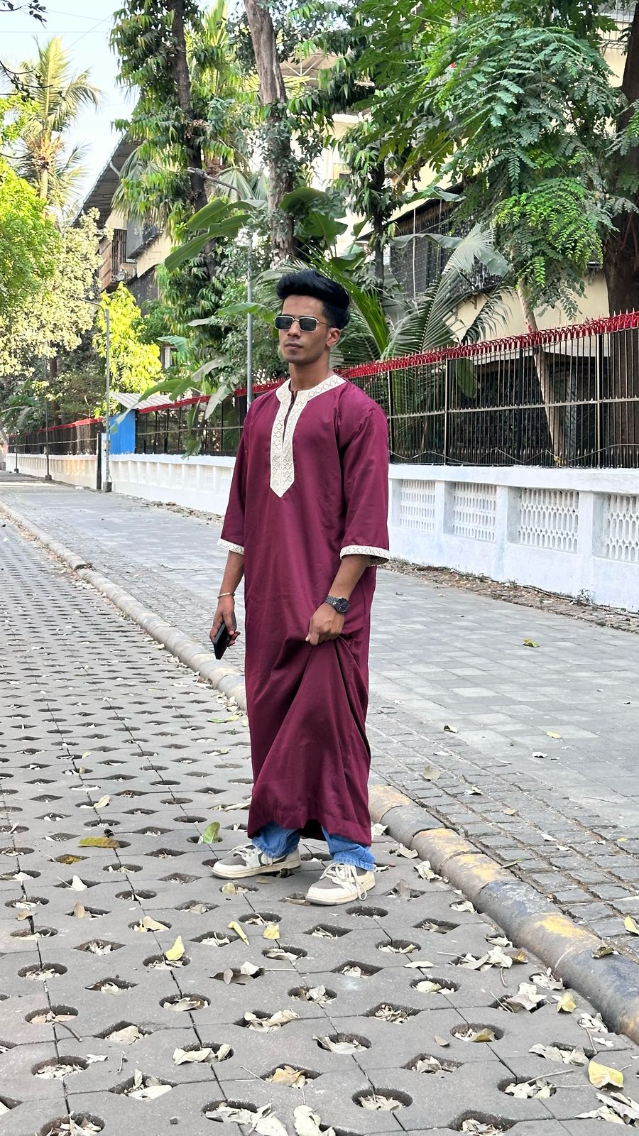 Maroon Omani Thobes