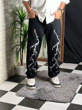 Load image into Gallery viewer, Spark Black Straight Fit Denim Jeans
